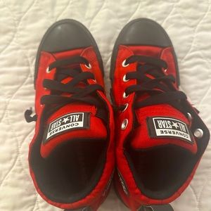 Converse Chuck Taylor All Star Street Mid Sneaker